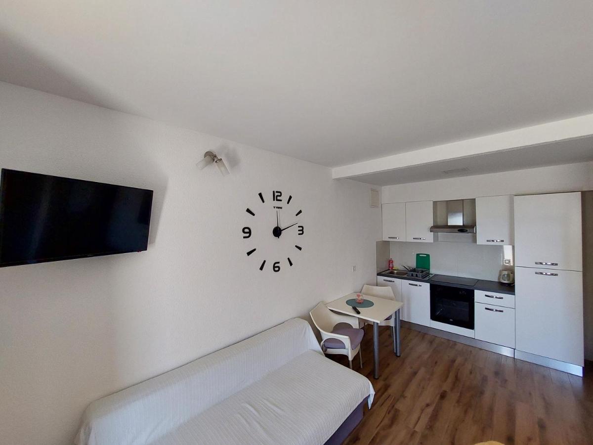 Apartments Matic Baska Voda Ngoại thất bức ảnh