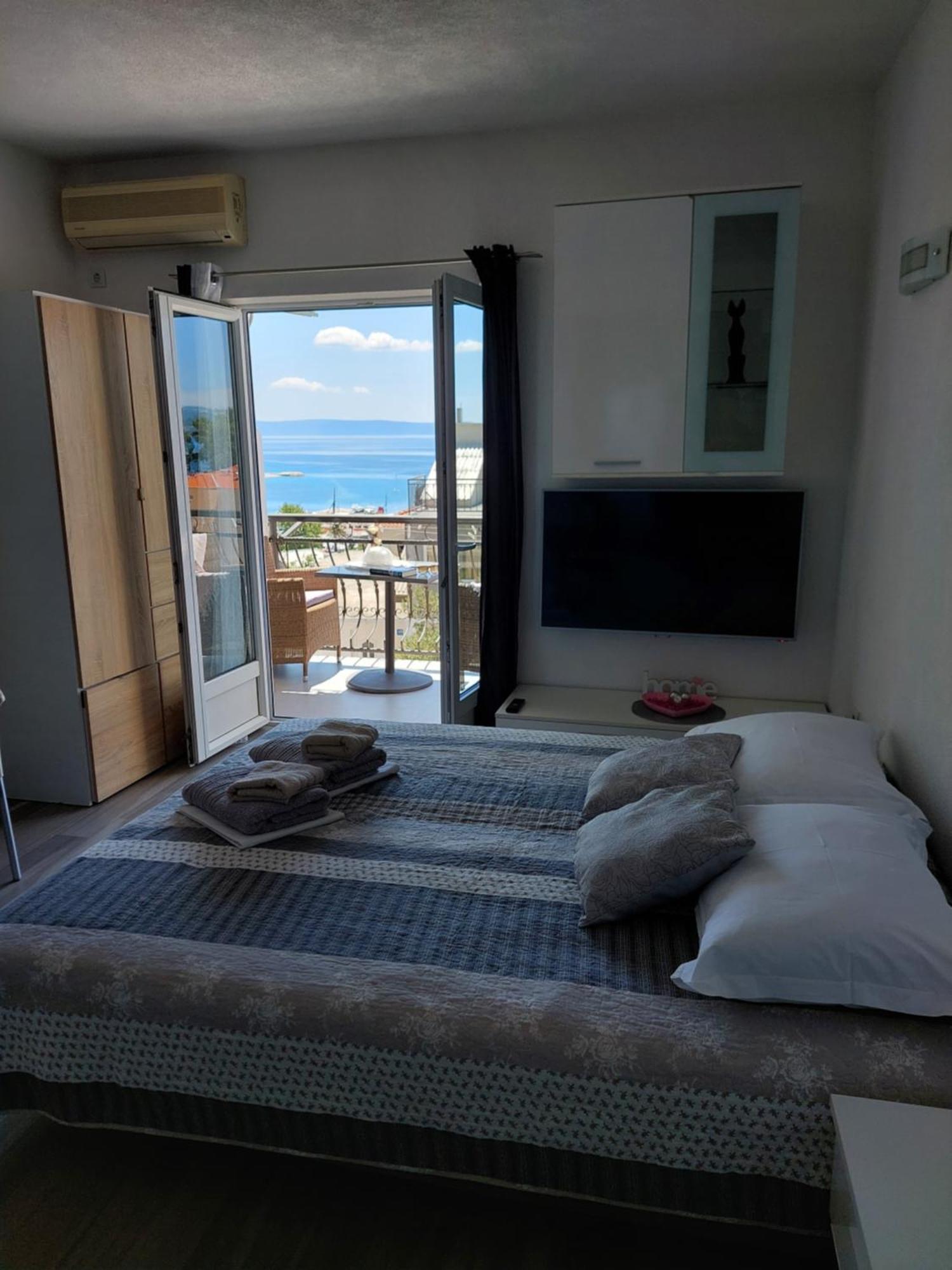 Apartments Matic Baska Voda Phòng bức ảnh