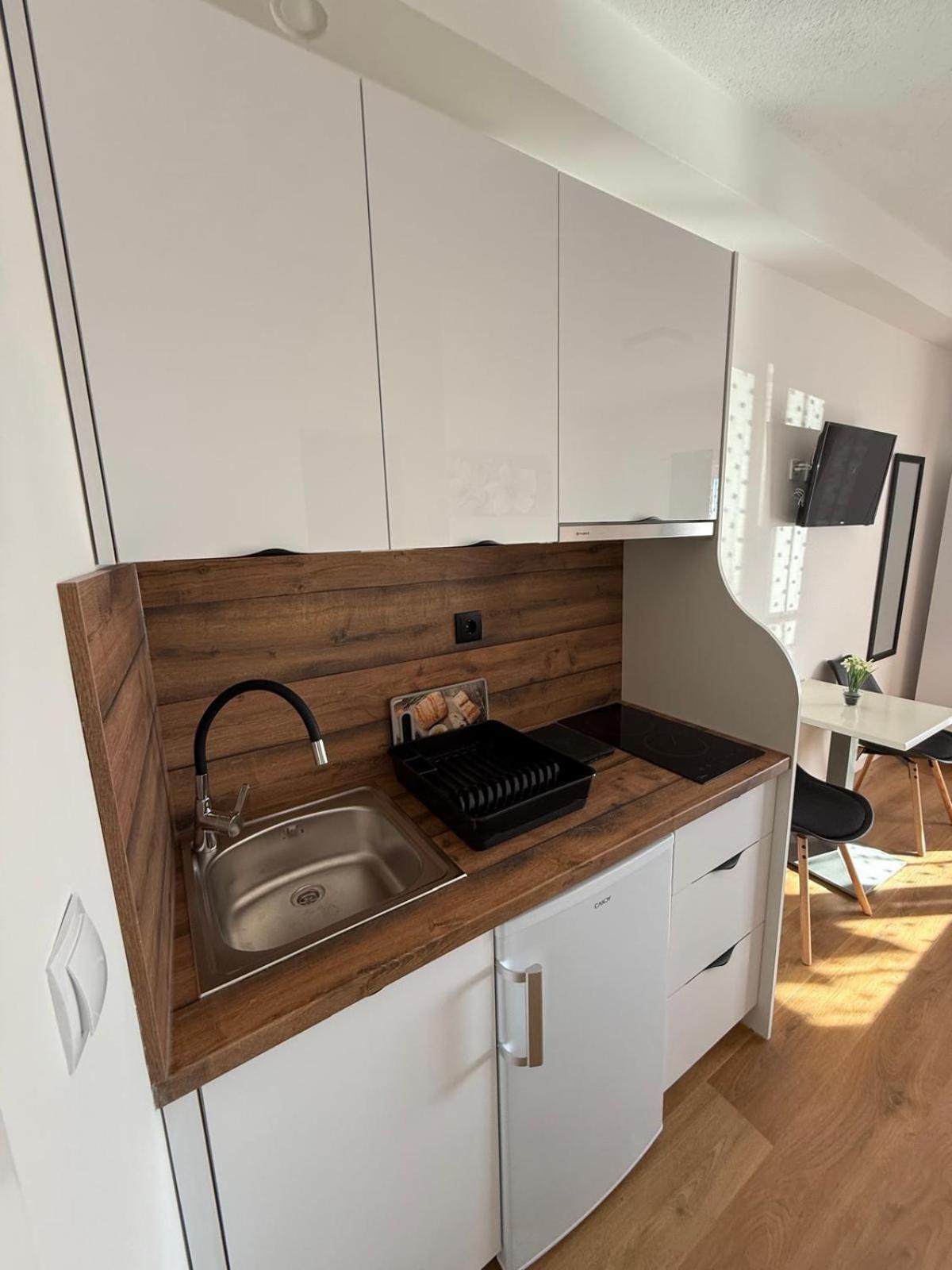 Apartments Matic Baska Voda Ngoại thất bức ảnh