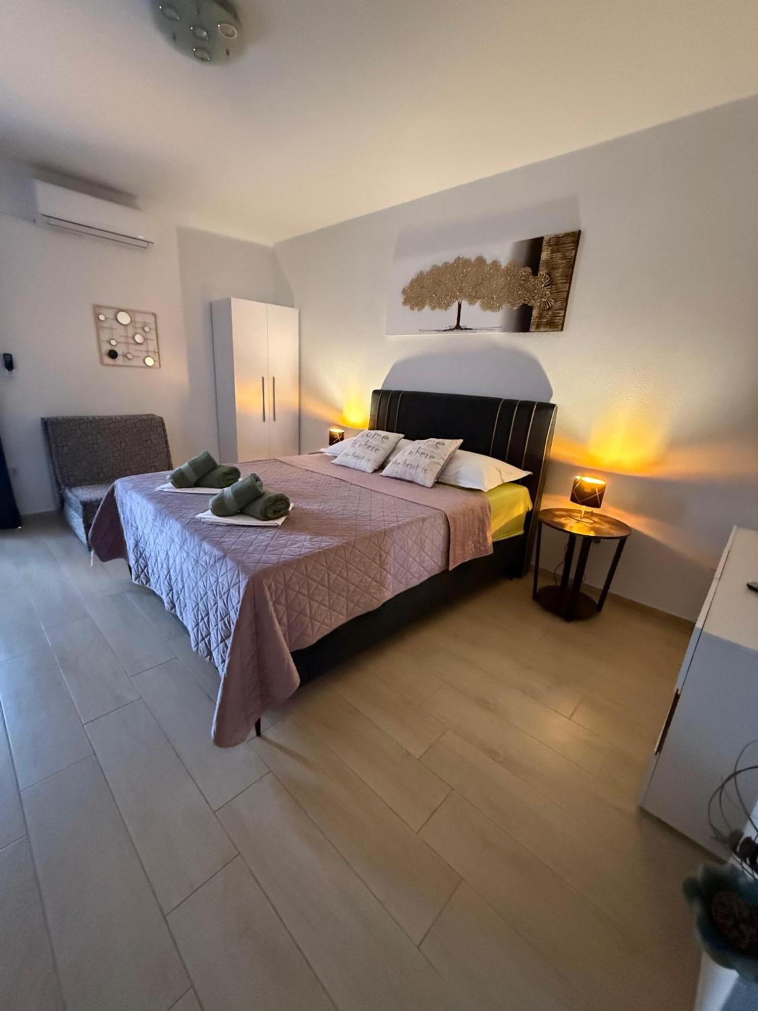 Apartments Matic Baska Voda Phòng bức ảnh